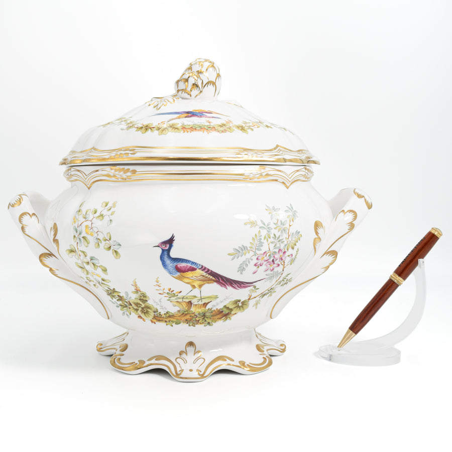 Spode Chelsea Bird large covered tureen with a pen on a stand beside it for scale
