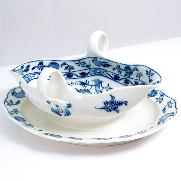 ClassyTea 1930s Meissen Blue Onion Gravy Boat (10.5" x 7") | Authentic German Porcelain Sauce Server - ClassyTea