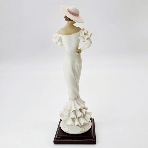 Giuseppe Armani Authentic Giuseppe Armani "Carmen" Figurine – Limited Edition, Handcrafted in Italy, Signed Italian Art, Discontinued, Curio Cabinet - Porcelain Figurine ClassyTea