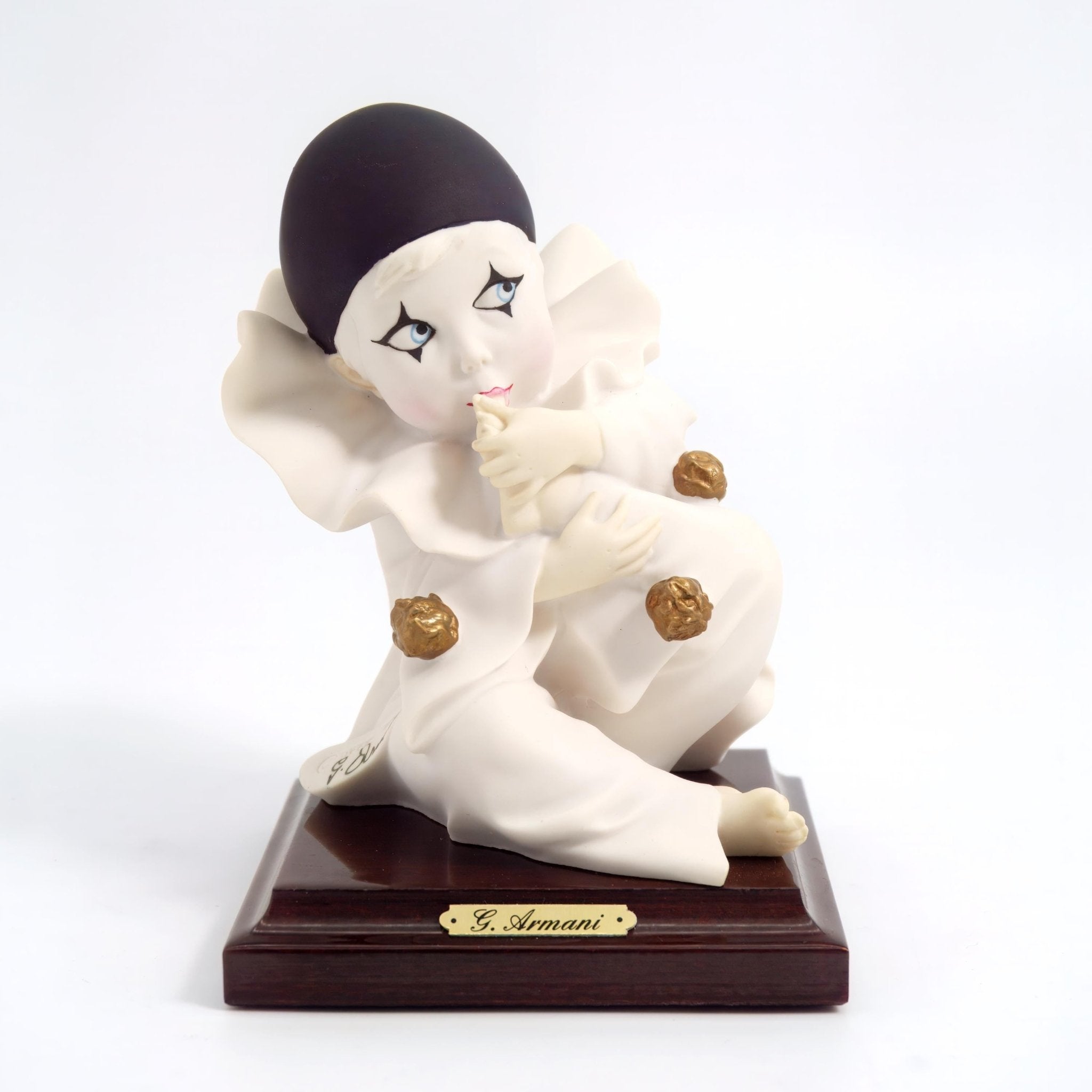 Giuseppe Armani Giuseppe Armani Authentic Vintage Porcelain Figurine Small Pierrot Sucking Its Toe Italian sculpture Curio Cabinet Art Deco Opera 0749P - Porcelain Figurine ClassyTea