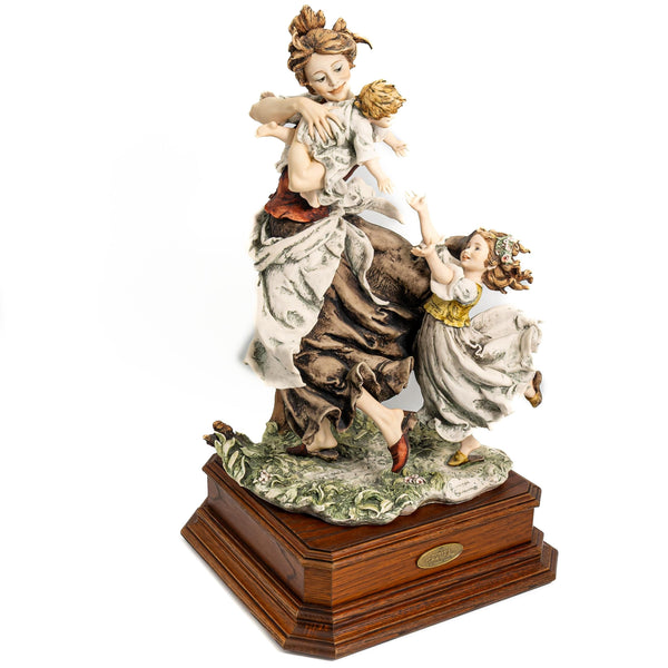 e7075626-9a96-4a23-b2a7-f7bc92cb8381