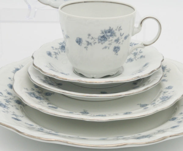 Johann Haviland Johann Haviland Blue Garland china set for 8 Bavarian vintage plates teacup and saucer wedding gift housewarming gift anniversary gift - China Set ClassyTea