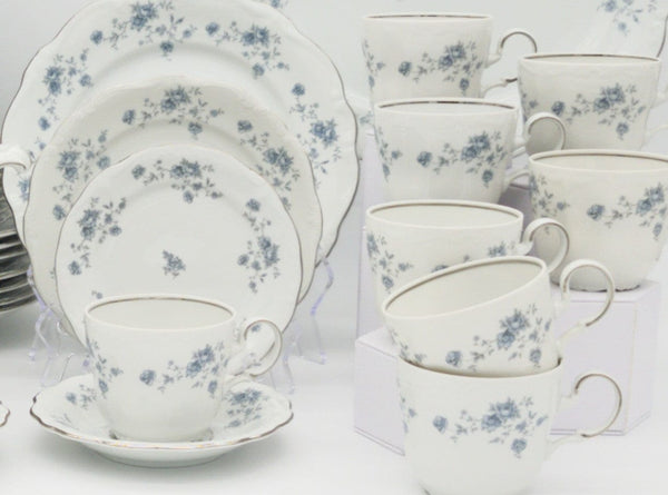 Johann Haviland Johann Haviland Blue Garland china set for 8 Bavarian vintage plates teacup and saucer wedding gift housewarming gift anniversary gift - China Set ClassyTea