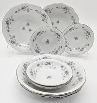 Johann Haviland “Blue Garland” Fruit/Dessert Bowl Set for 4