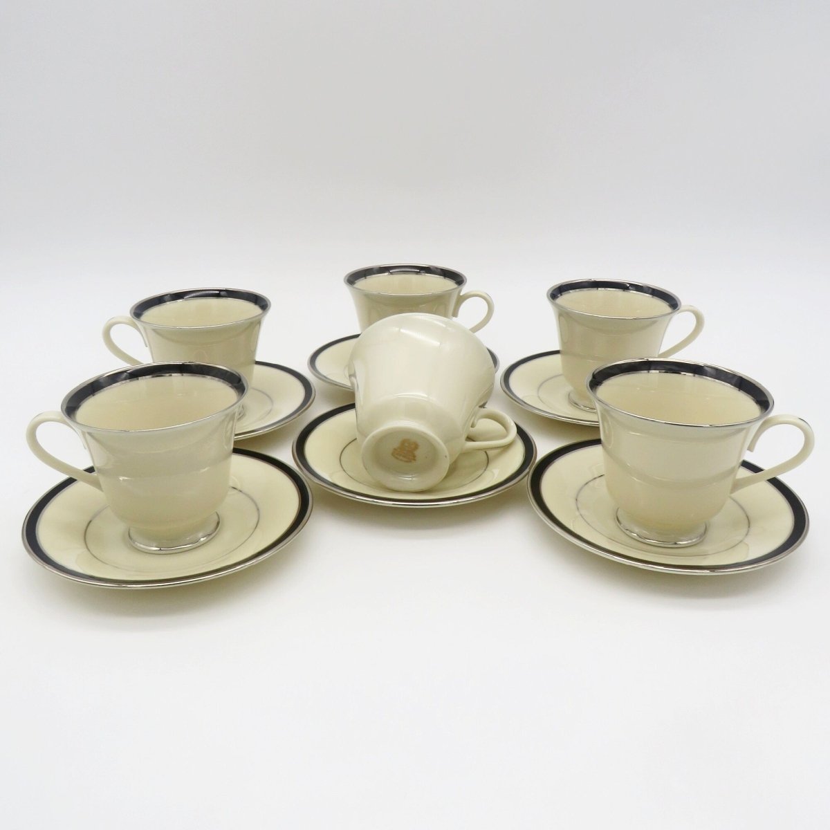 Lenox Lenox Black Royale (Service for 6) | Cosmopolitan Luxury Dinnerware Cosmopolitan, Black Band, Platinum Rings, Vintage Fine China Set - China Set ClassyTea