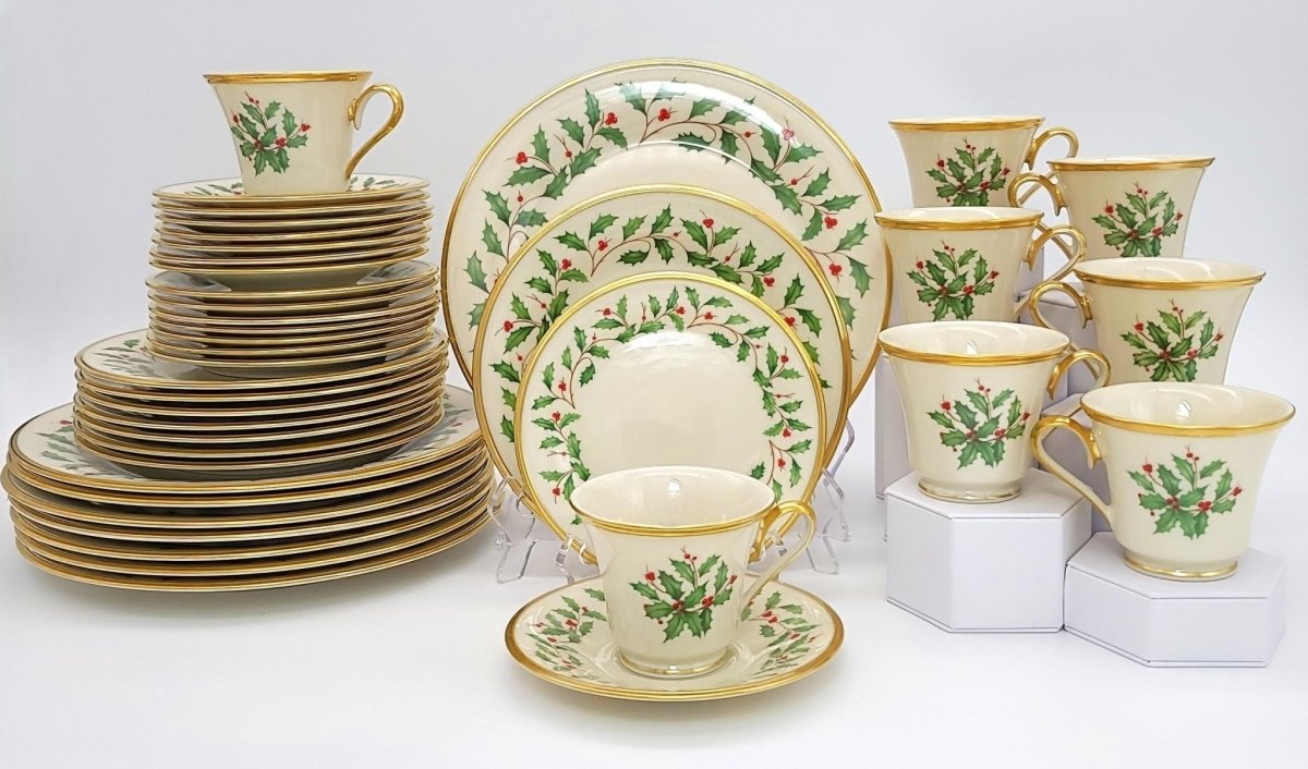 Lenox Lenox Holiday China Set For 8 | Bone China - China Set ClassyTea