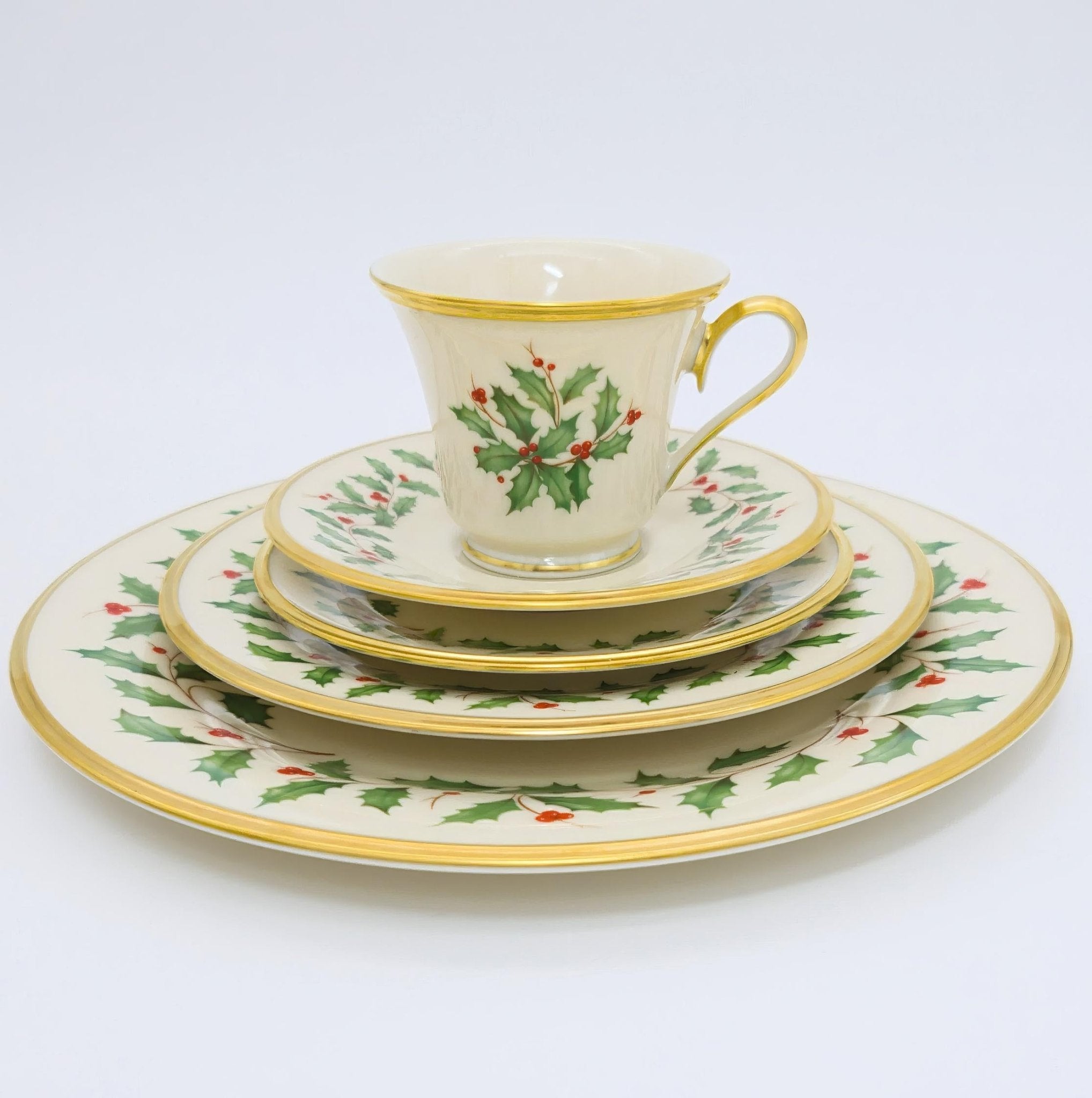 Lenox Set for 4 Lenox Holiday 20 - Piece China Set | Dimension Collection, Holly, Berries, Gold Trim | Christmas Tables Decor | Holiday Dinnerware - China Set ClassyTea