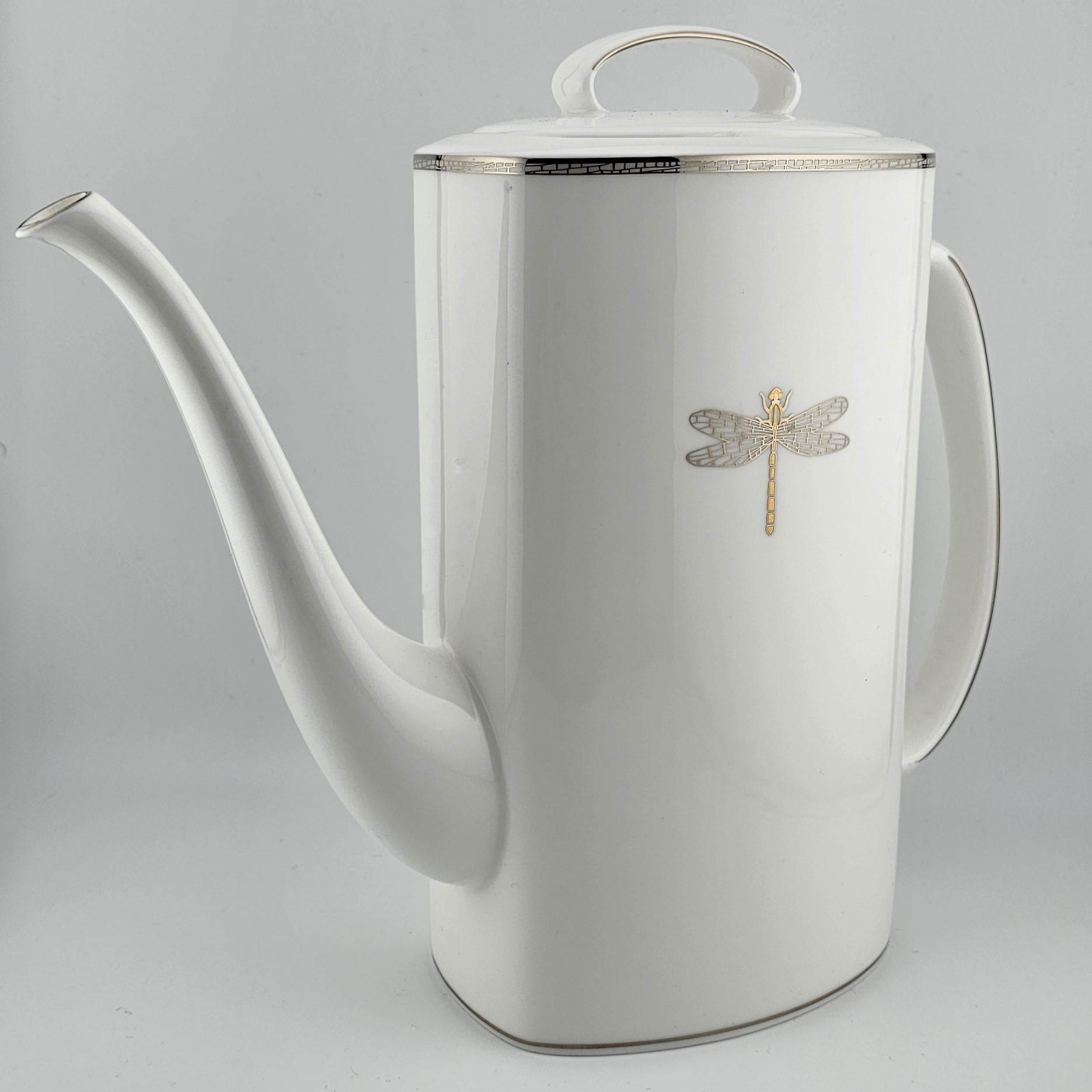 Lenox Lenox Kate Spade June Lane Coffee Pot – Fine Bone China with Platinum Trim, Dragonfly Motif, 48 oz Capacity, Elegant Tableware, Wedding Gift - Coffee Pot ClassyTea