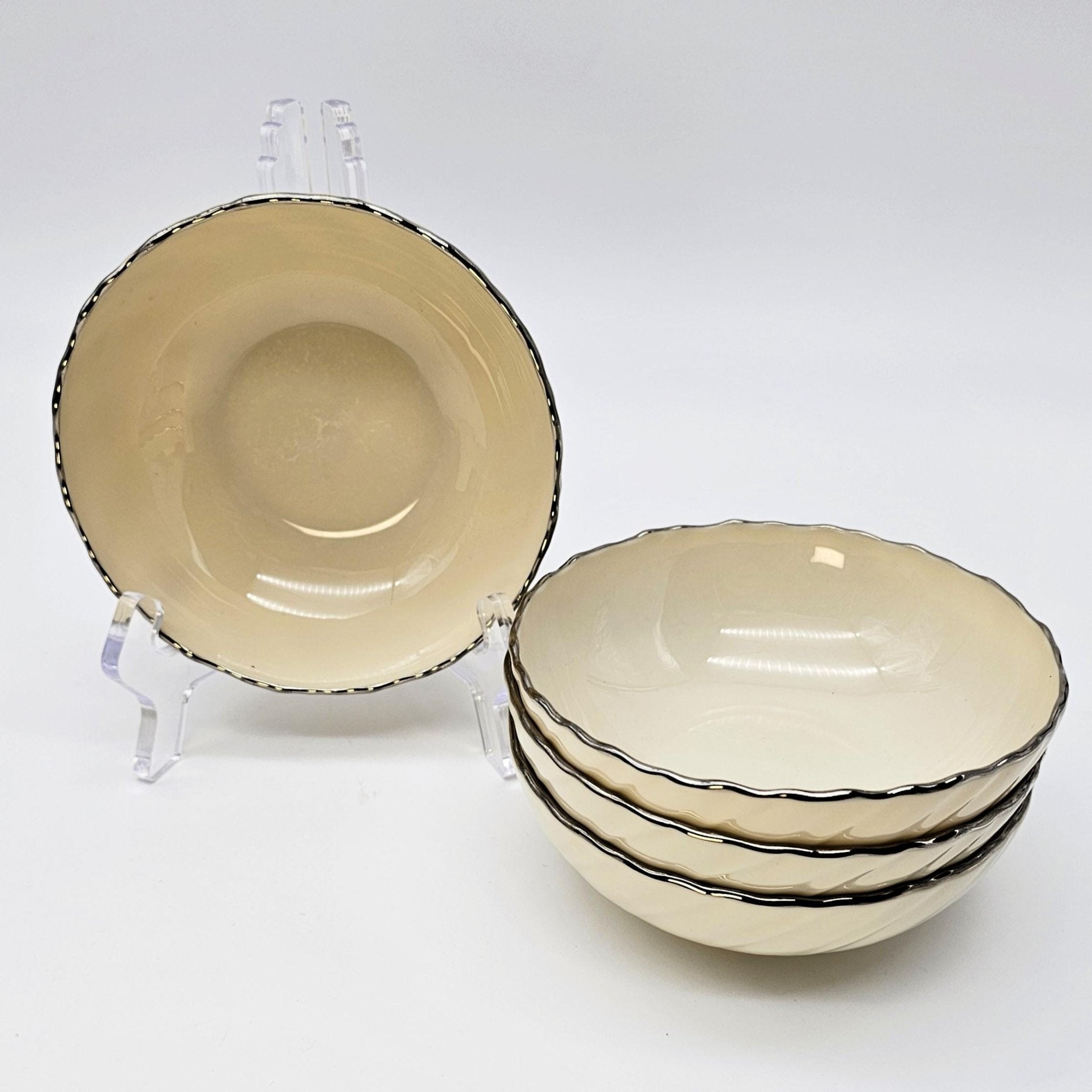 Lenox Lenox Weatherly 4 - Piece Fruit Bowls Set – Service for 4, Ivory Fine Bone China Platinum Trim, Elegant Formal Dining, Discontinued Lenox - Fruit/Dessert Bowl ClassyTea