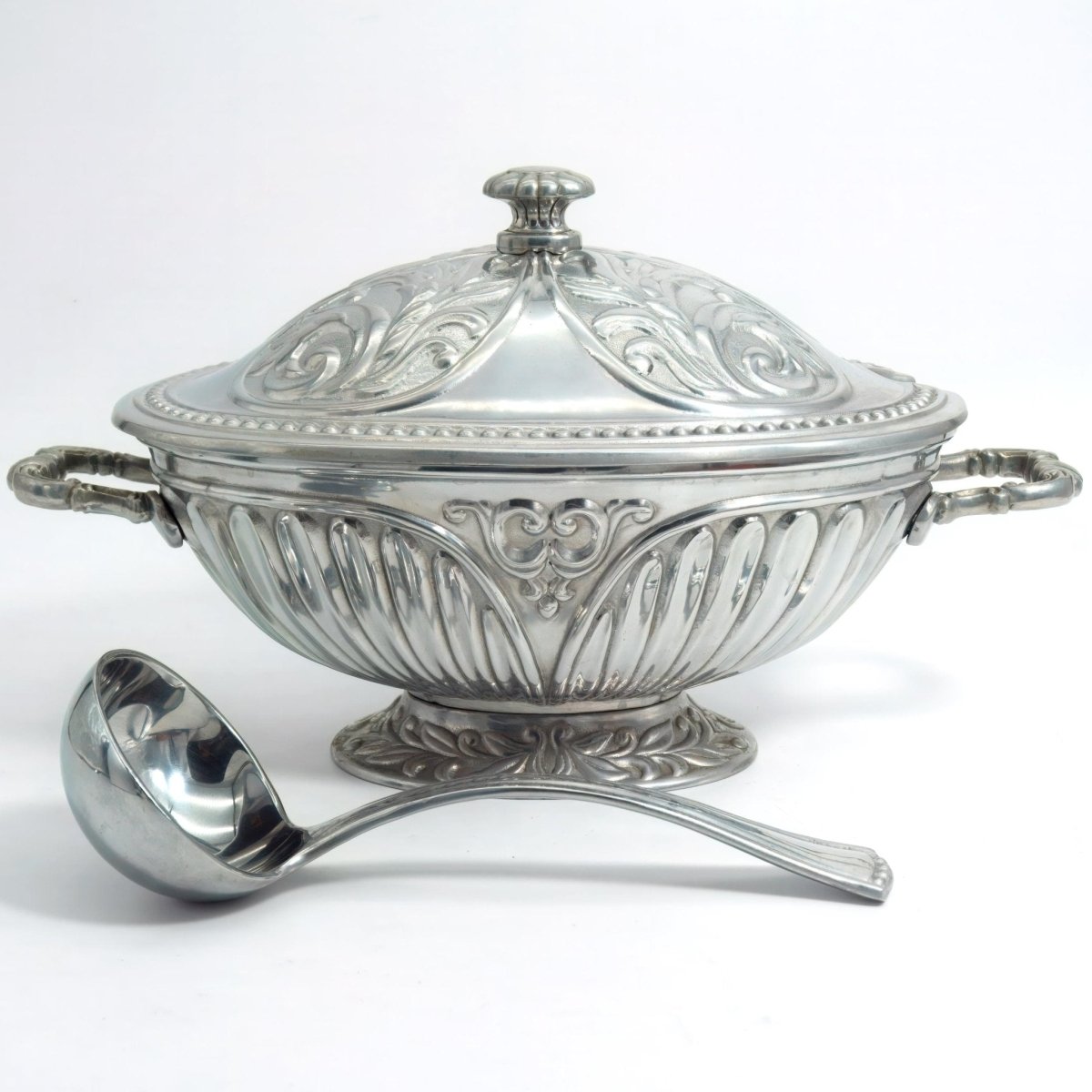 Lenox Pewter Soup Tureen w/ Ladle Set | Lenox Butlers Pantry Vintage Serving Bowl Brushed Silver Aluminum Sauce Victorian Punch USA Presidential - Metal Tureen ClassyTea