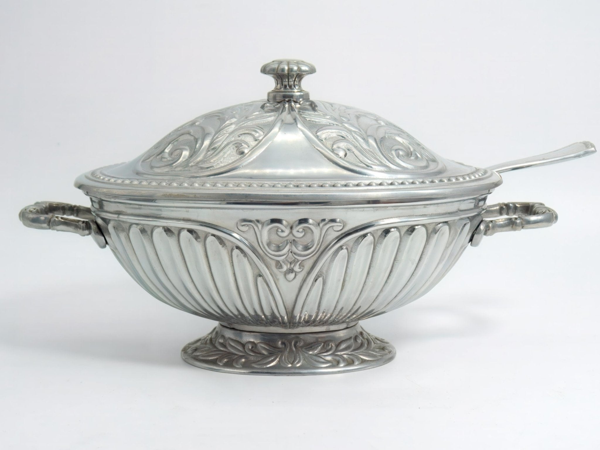 Lenox Pewter Soup Tureen w/ Ladle Set | Lenox Butlers Pantry Vintage Serving Bowl Brushed Silver Aluminum Sauce Victorian Punch USA Presidential - Metal Tureen ClassyTea