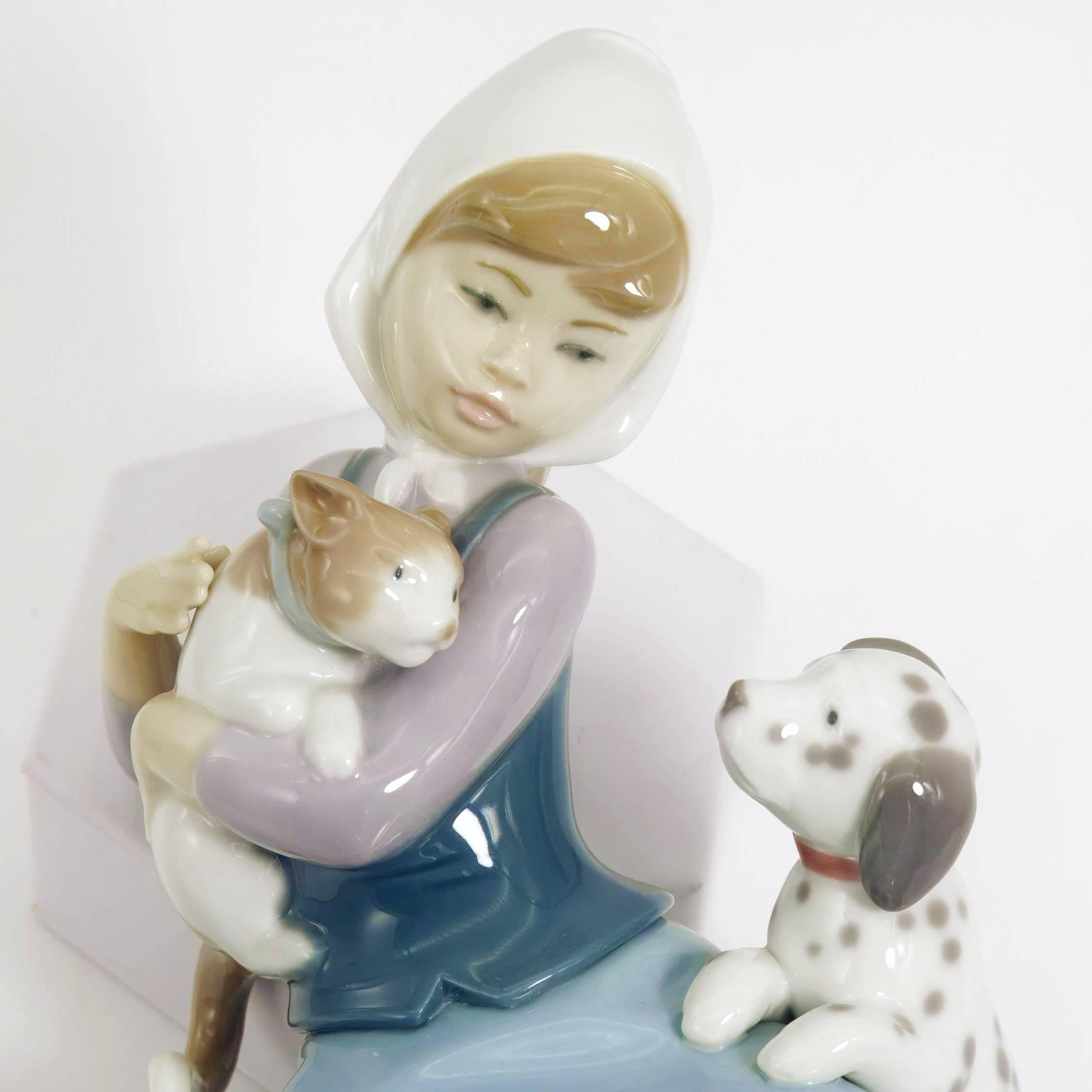 Lladró Lladró "Little Friskies" Figurine - Figurine ClassyTea