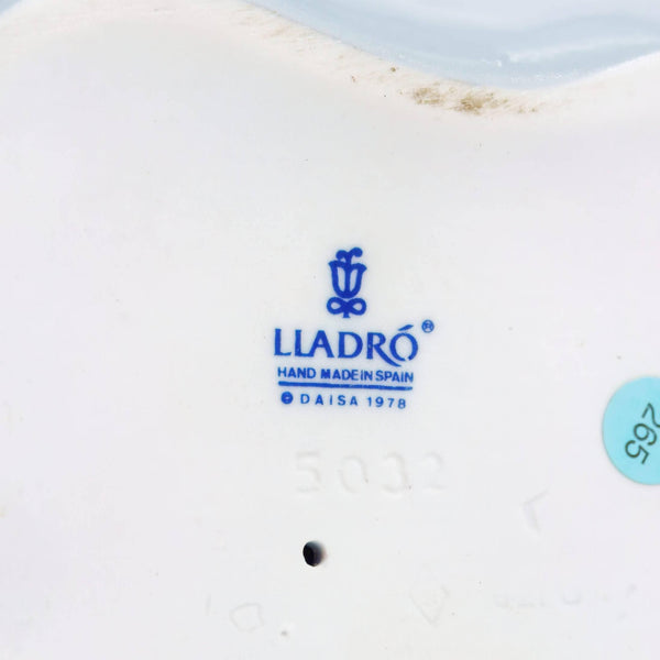 Lladró Lladró "Little Friskies" Figurine - Figurine ClassyTea