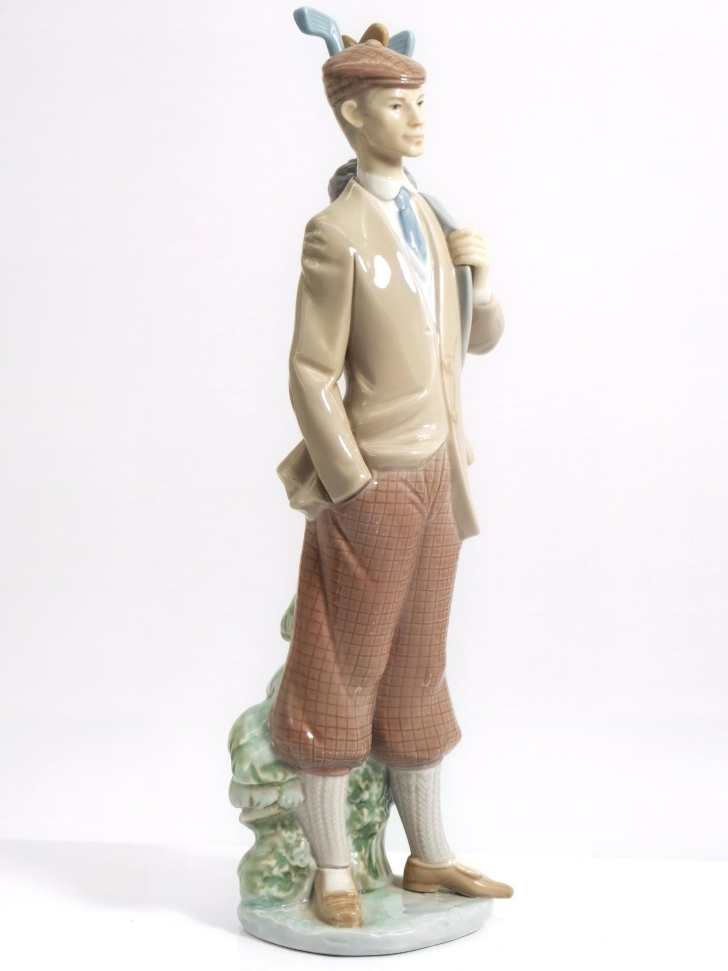 Lladro Large Golfer Porcelain Figurine | Lladro Waiting To Tee Off 5301 Fathers Day Gift for Dad Gift for Golfer Desk Decor Ralph Lauren Husband - Porcelain Figurine ClassyTea