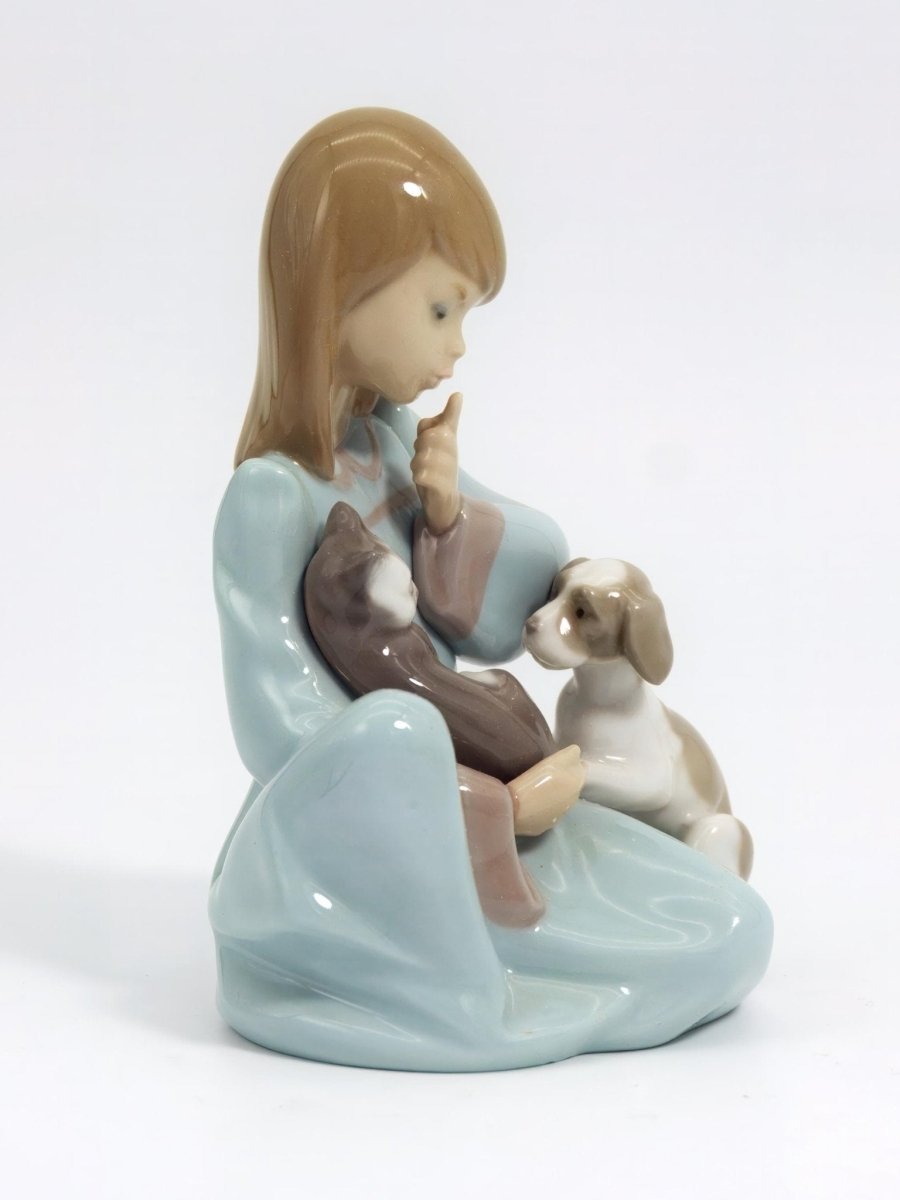 Lladro Lladro Cat Nap 5640 Vintage Porcelain Figurine Girl with Dog and Cat Victorian Mantle Shelf Decor Baby Powder Blue Shorthair Beagle Nursery - Porcelain Figurine ClassyTea