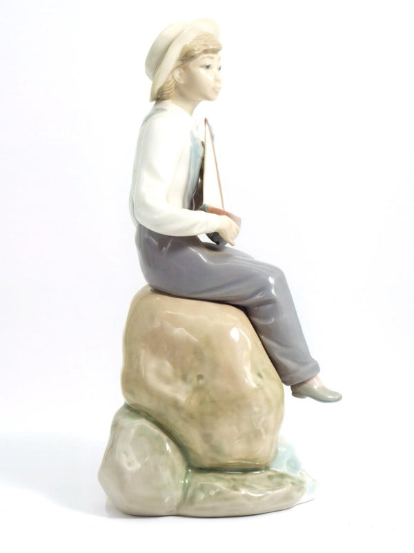 Lladro Lladro Sea Fever 5661 | Porcelain Figurine Gift for Baby Shower Figurine Gift for Coastal Nursery Decor Gift for Grandson Gift for Granddad - Porcelain Figurine ClassyTea
