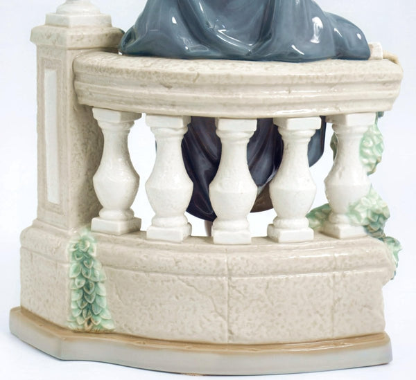 Lladro Lladro The Poet Sculpture Statue Figurine| Shakespeare Gifts Porcelain Antique | Made in Spain| Curio Cabinet | Becquer Unique Shelf Decor - Porcelain Figurine ClassyTea