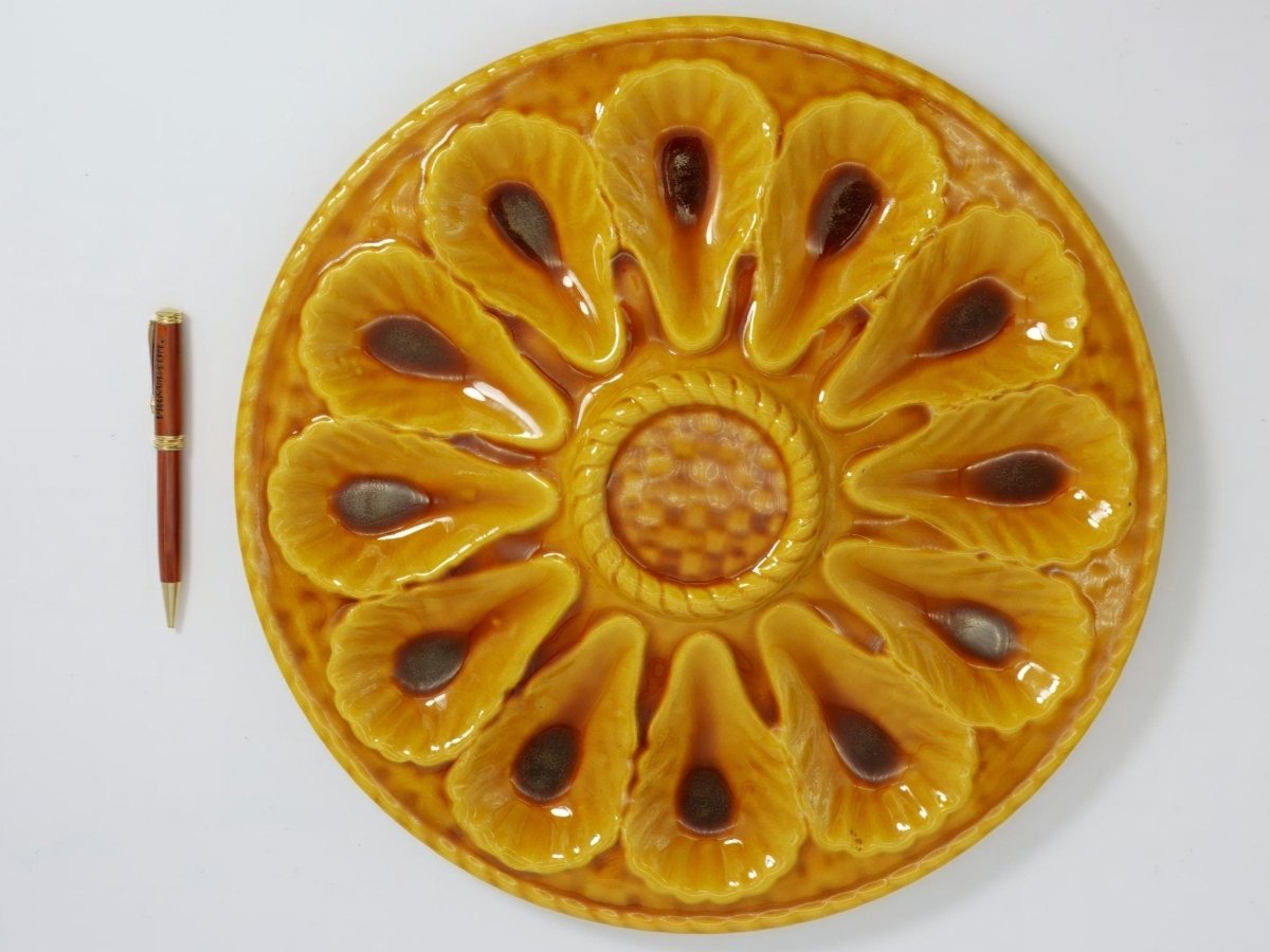 Marius Giuge (1909-1980) 制作 牡蠣用のお皿 *状態良 Marius Giuge Sunflower Oyster Plate (1950s) | Earthenware