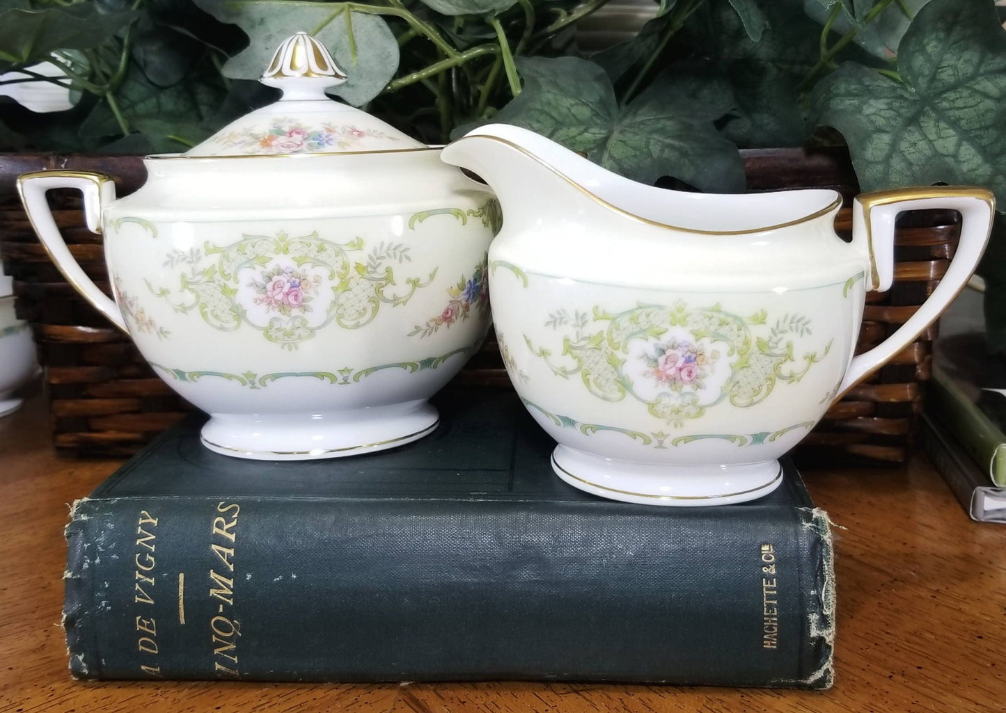 Noritake China Set For 10 Guests | Noritake Glendola (79 - piece) | Perfect for Grandmother or Daughter in Law Gift | Christmas Dinner Plates Set - China Set ClassyTea