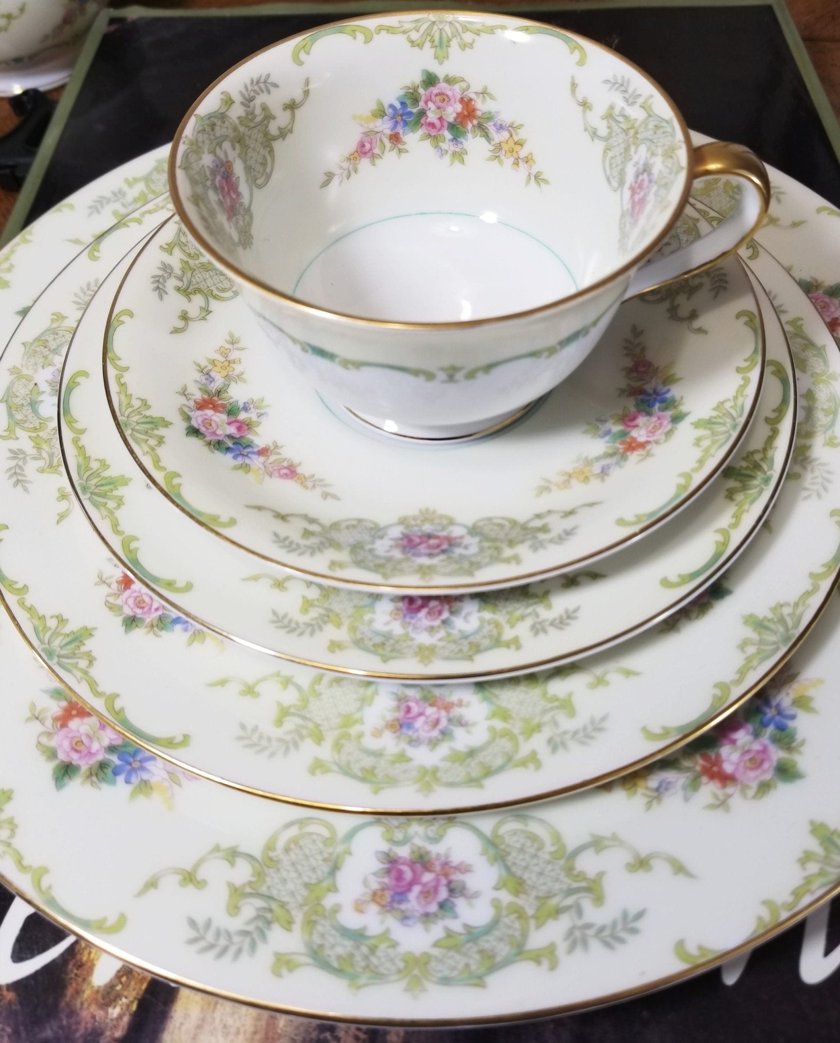 Noritake China Set For 10 Guests | Noritake Glendola (79 - piece) | Perfect for Grandmother or Daughter in Law Gift | Christmas Dinner Plates Set - China Set ClassyTea