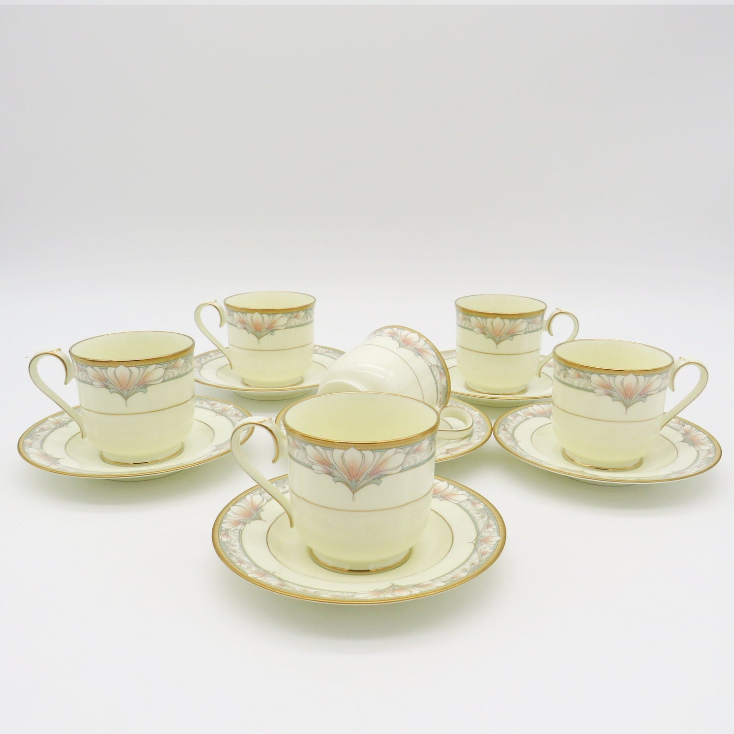 Noritake China Set for 4 Noritake Barrymore (20 - pieces) | Complete Dinnerware Set | Ivory, Cream, Pink White Flowers | Daughter in law wedding gift - China Set ClassyTea