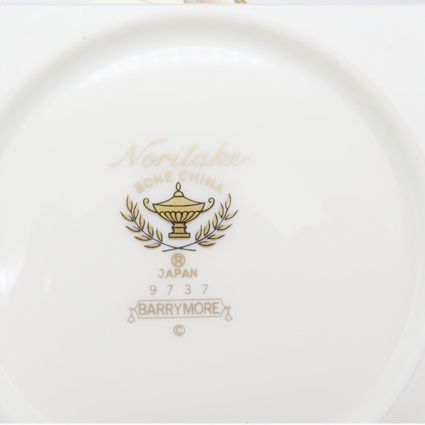 Noritake China Set for 4 Noritake Barrymore (20 - pieces) | Complete Dinnerware Set | Ivory, Cream, Pink White Flowers | Daughter in law wedding gift - China Set ClassyTea