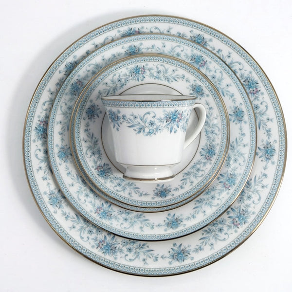 Noritake Complete Noritake Blue Hill 40 - Piece Dinnerware Set: Elegant Floral Design with Pink & Platinum Trim| China Set for 8 | Service for 8 - China Set ClassyTea