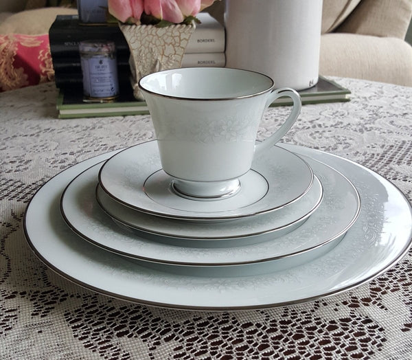 Noritake Noritake Cumberland China Set for 4, 20 Piece China Set White Flowers On White Platinum Trim Japanese Dinnerware, Vintage China 1960s - China Set ClassyTea