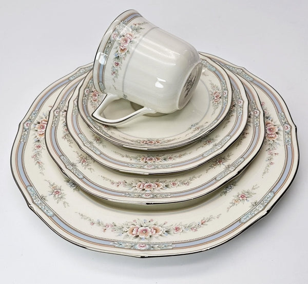 Noritake Noritake Rothschild 20 - Piece Dinnerware Set, Service for 4, Vintage Fine China, Discontinued Pattern, Wedding Gift Luxury China - China Set ClassyTea