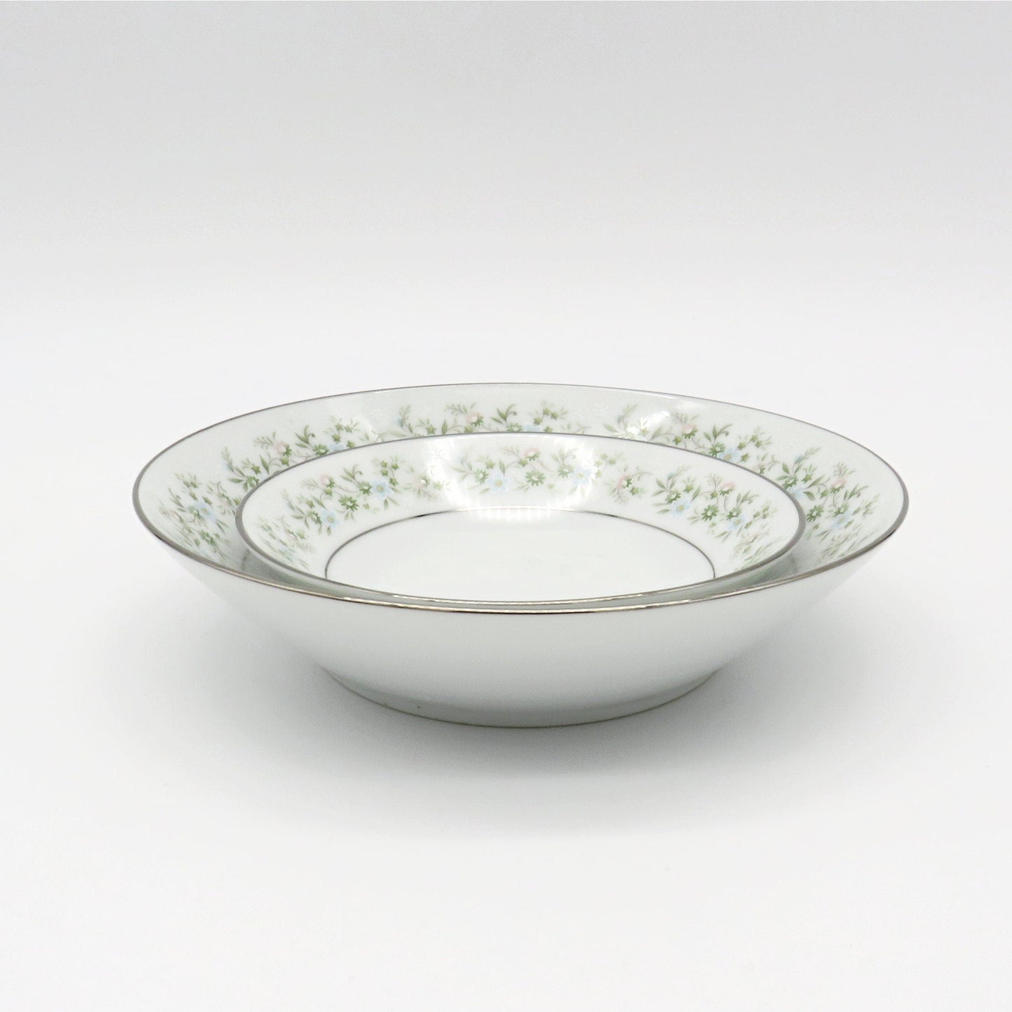 Noritake Noritake Savannah | China Set for 2 | 14 Dinnerware Pieces | Platinum Trim Green Foliage Light Blue pink Flowers on White - China Set ClassyTea