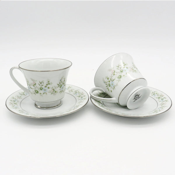 Noritake Noritake Savannah | China Set for 2 | 14 Dinnerware Pieces | Platinum Trim Green Foliage Light Blue pink Flowers on White - China Set ClassyTea