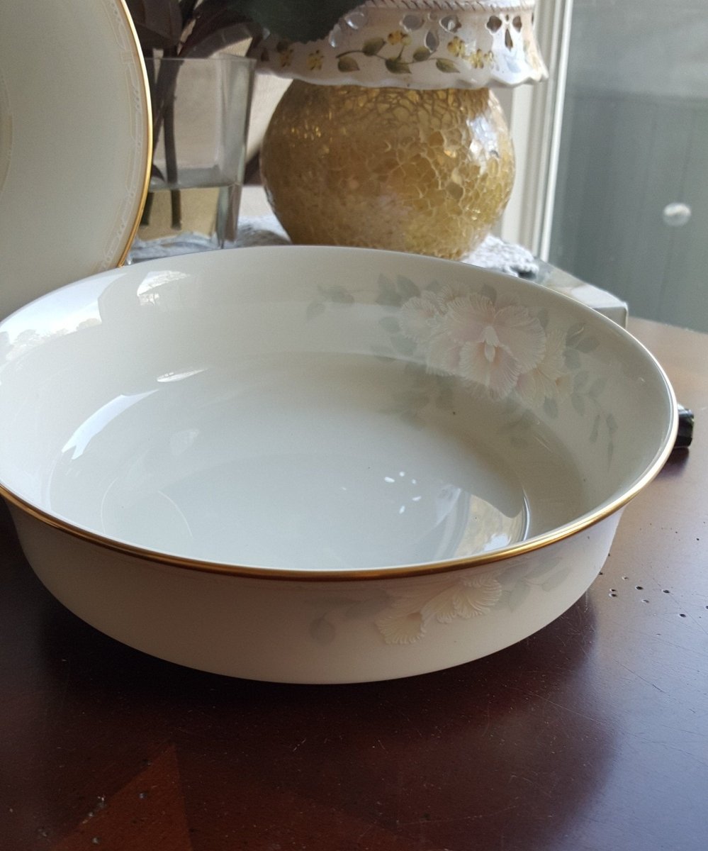 Noritake “Sweet Surprise” Matching Serveware Set (5 Pieces)