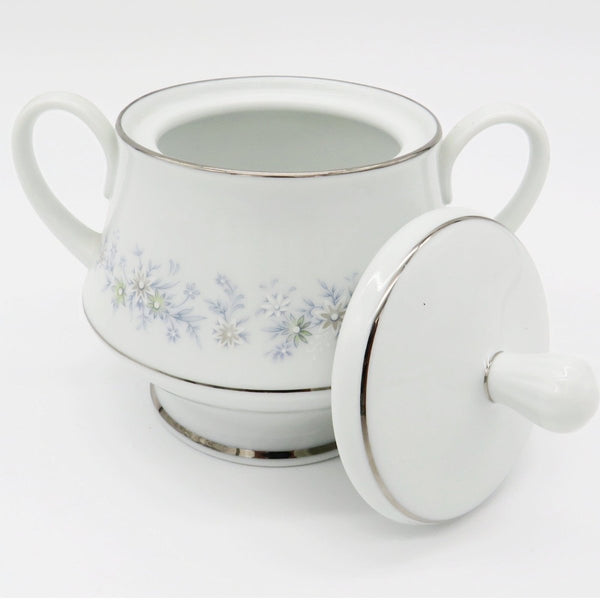 Noritake Noritake Marywood Hostess Set | 5 Pieces Sugar Bowl, Creamer, Gravy Boat, Salt & Pepper | Blue Floral and Platinum Trim | Luxury Dinnerware - Serving Set ClassyTea