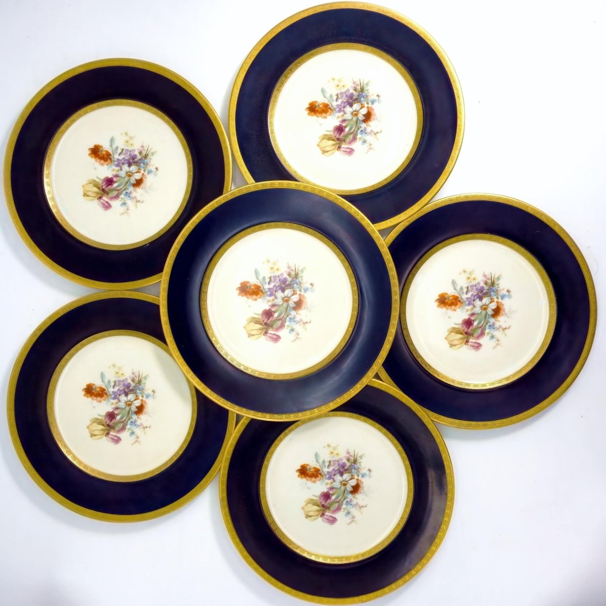 Royal Bavarian Hutschenreuther 1920s Art Deco Antique Dinner Plates For China Cabinet | 22kt Cobalt Blue & Gold Floral Antique Fine China Set Antique Porcelain Dinnerware - China Cabinet Plate Set ClassyTea
