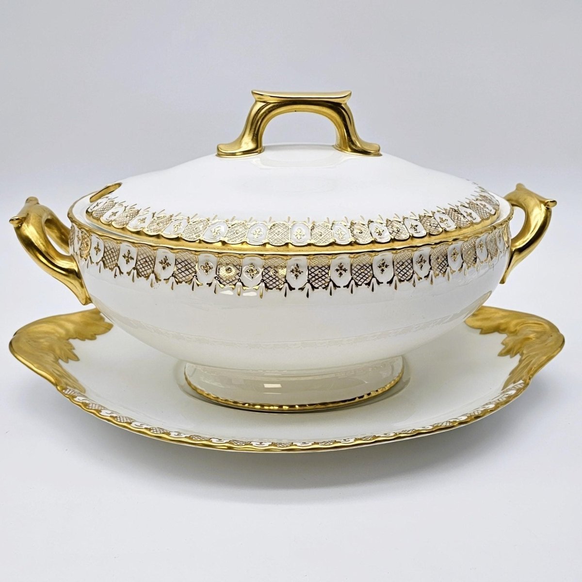 Royal Crown Derby Royal Crown Derby Heraldic Gold Large Tureen with Serving Plate, Vintage Fine Bone China, Made in England Made in England, Discontinued - Porcelain Tureen ClassyTea