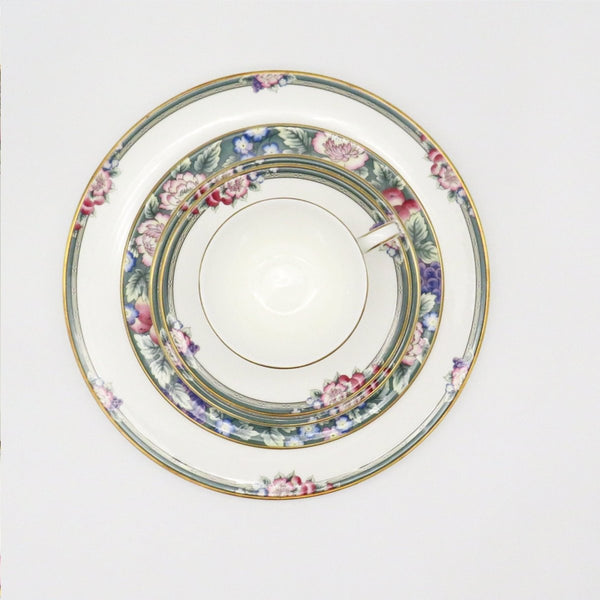 Royal Doulton China Set for 4 Royal Doulton Orchard Hill 1994 Dinnerware Set | Stunning dinner plates, tea cups, fruits ,cups plates England, Bone China - China Set ClassyTea