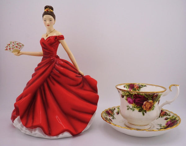 Royal Doulton Royal Doulton Marie (Pretty Ladies) Porcelain Figurine | Porcelain - Porcelain Figurine ClassyTea