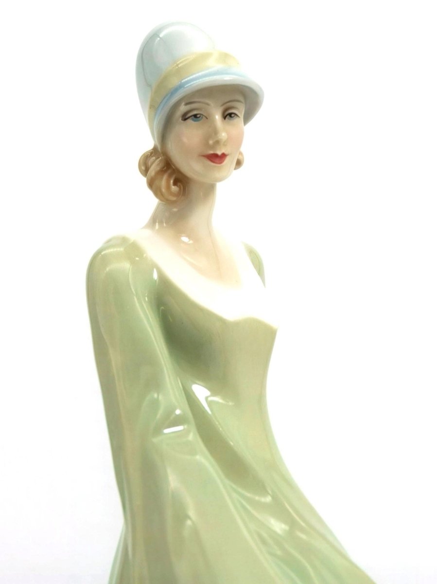Royal Doulton Royal Doulton Strolling Reflections HN3073 antique decor porcelain figurine romantic style unique home gift curio display dog lover Art Deco - Porcelain Figurine ClassyTea