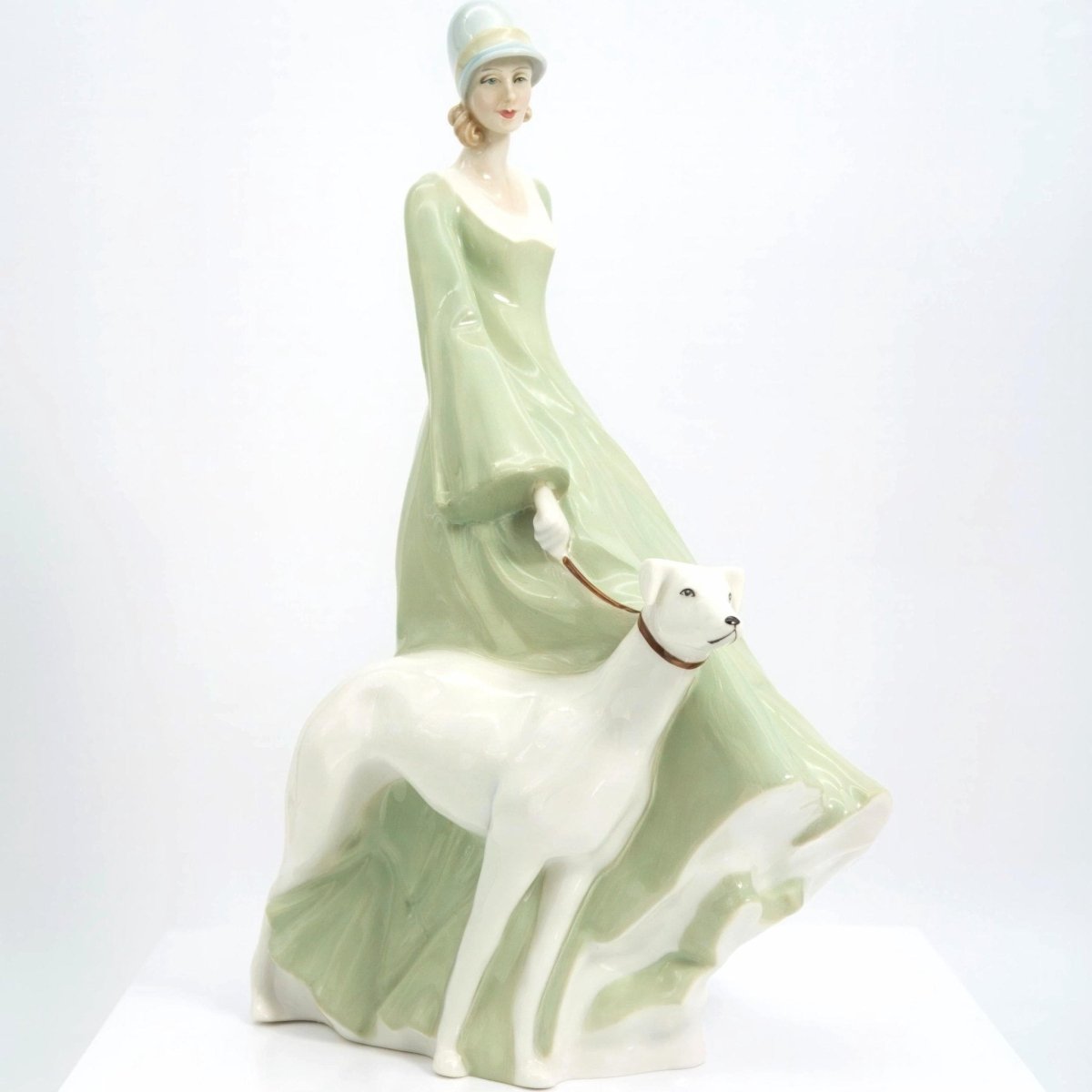 Royal Doulton Royal Doulton Strolling Reflections HN3073 antique decor porcelain figurine romantic style unique home gift curio display dog lover Art Deco - Porcelain Figurine ClassyTea