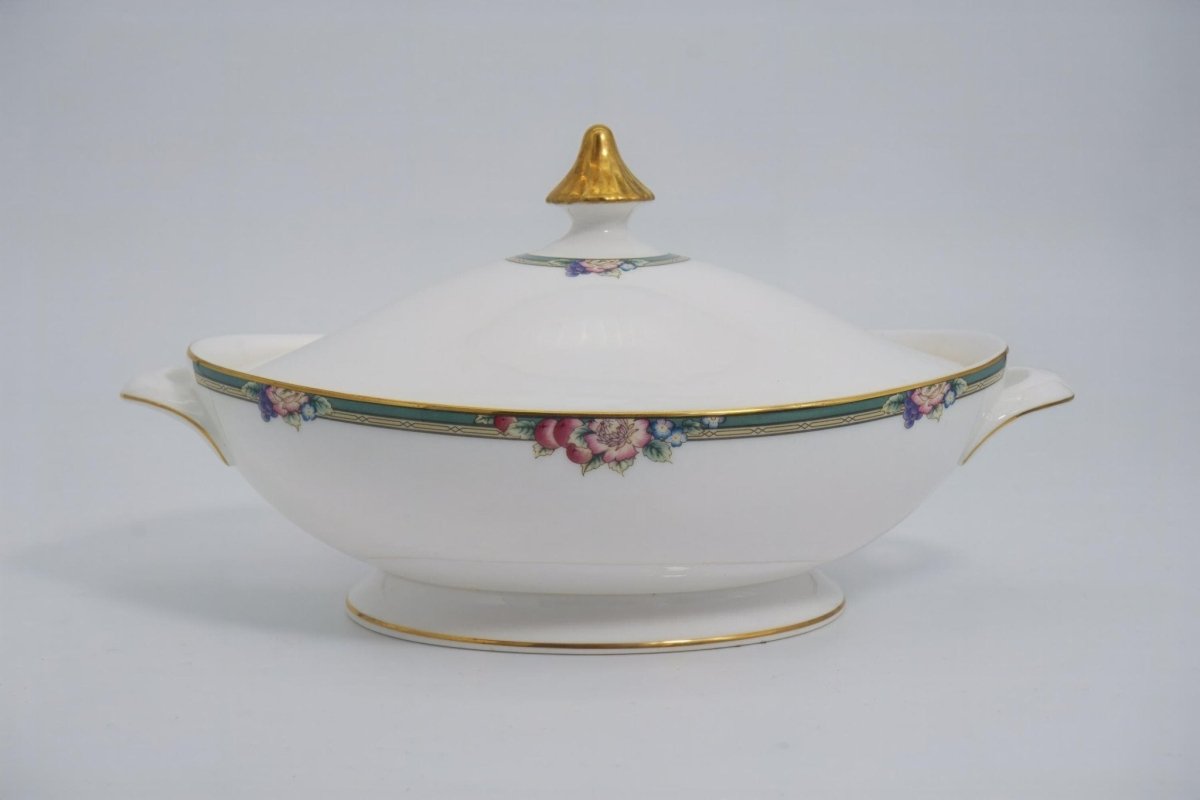 Royal Doulton Royal Doulton Orchard Hill H5233 Covered Vegetable Bowl – English Fine China with Multifloral and Fruit Design– Vintage Bone China Dinning - Vegetable Bowl ClassyTea