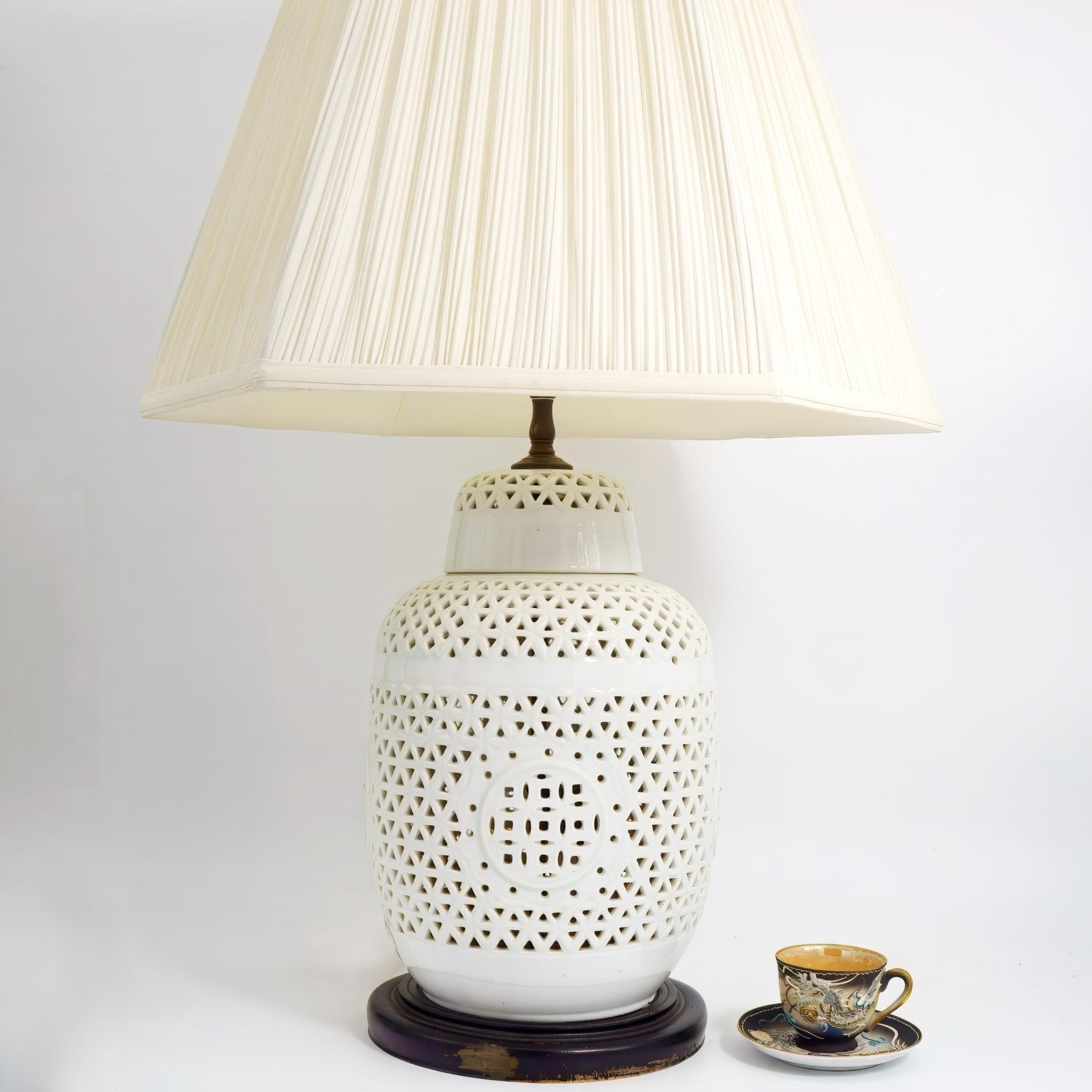 Seyei Blanc de Chine Porcelain Table Lamp Set Large Chinoiserie Accent Table Lamp for Asian Décor Reticulated Pierced Ceramic Lamp Entry Seyei - Table Lamp ClassyTea