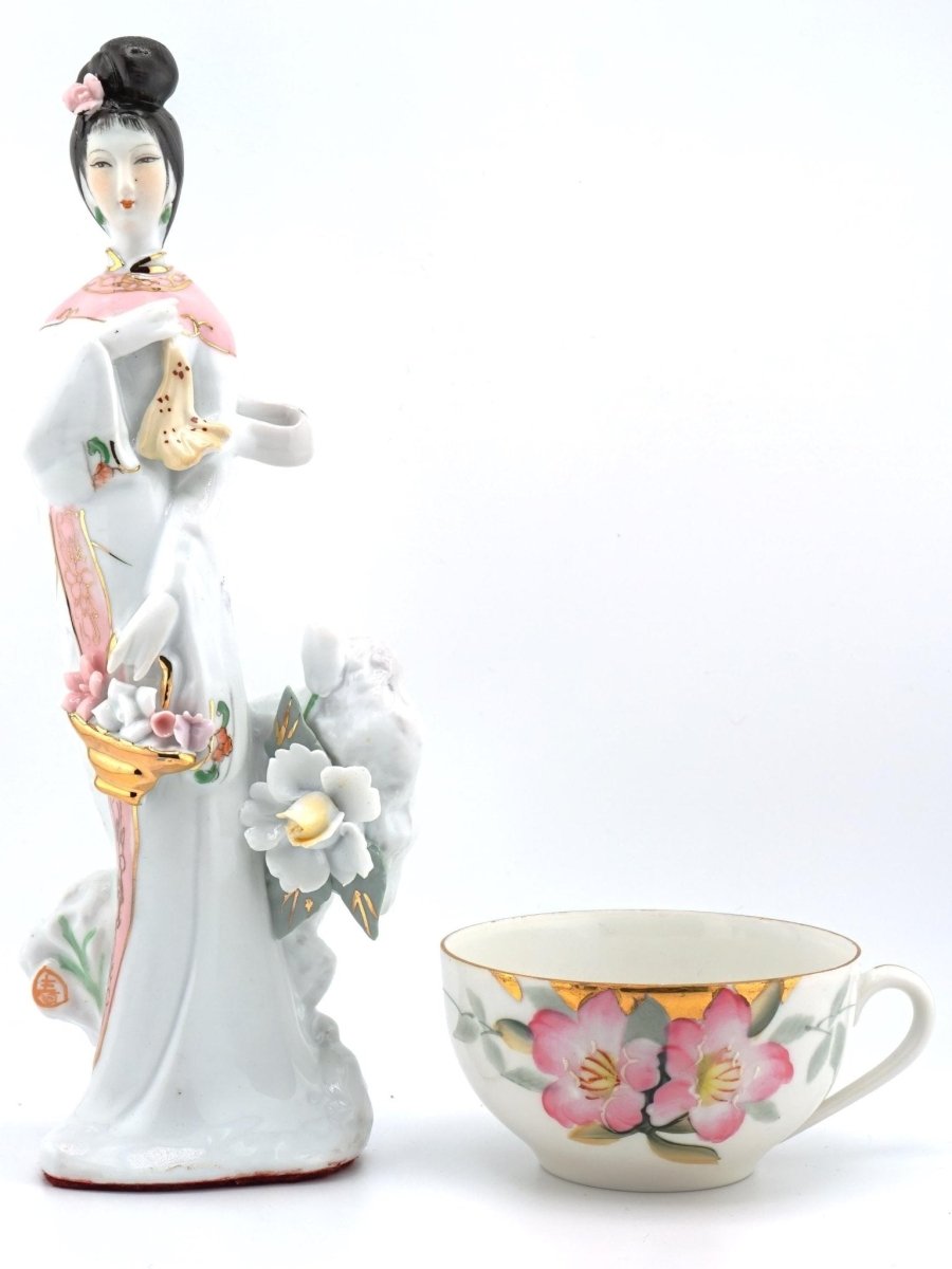 Unknown Chinese Porcelain Figurine Statue Sculpture Antique Asian Decor Floral Calligraphy 寿 Shou Longevity Lunar Gift Geisha Oriental Art Snake - Porcelain Figurine ClassyTea