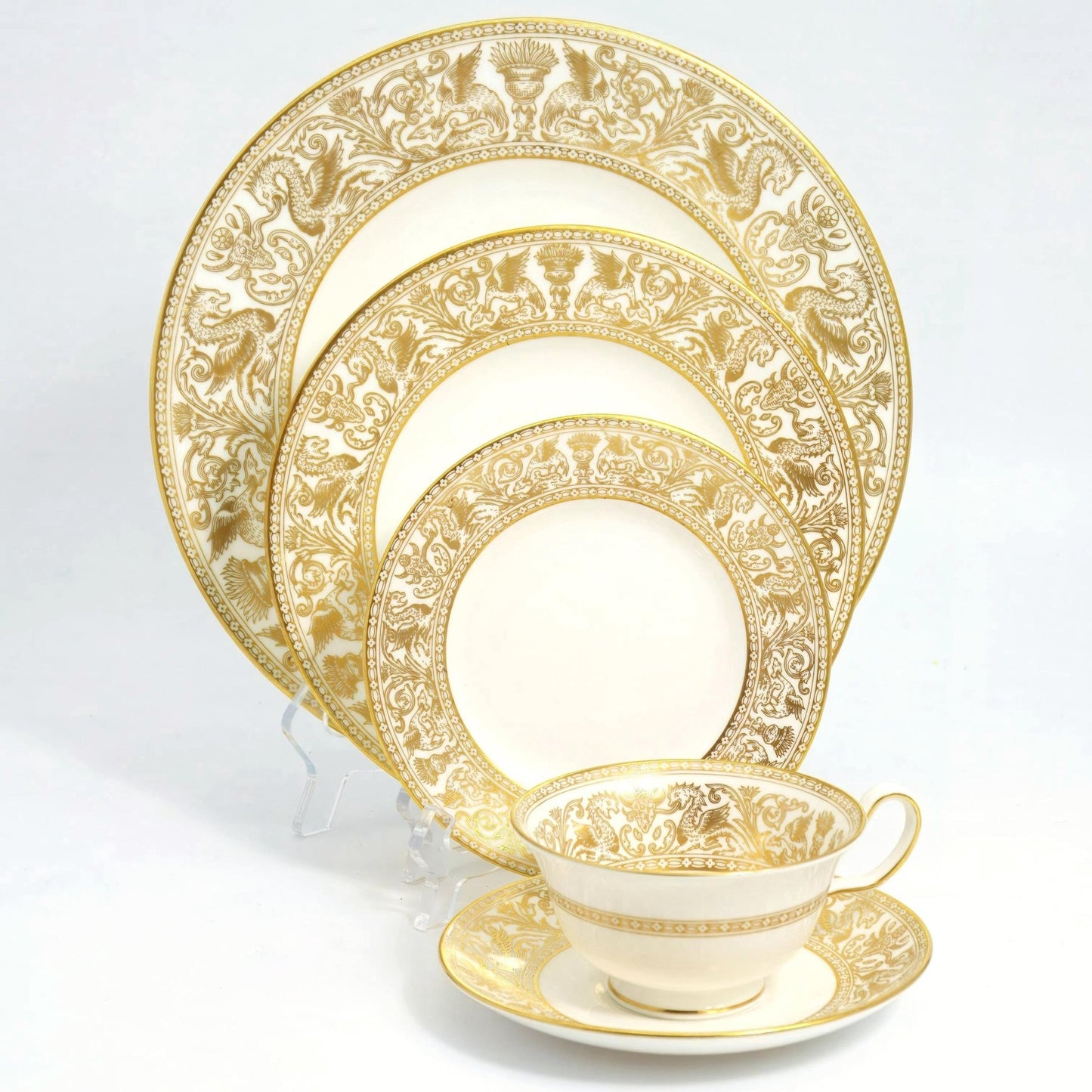 Wedgwood Wedgwood Florentine Gold Fine Bone China Set For 8 Dinnerware 22kt Gold Dragons On White Heirloom Anniversary Quiet Luxury Bone Vintage - China Set ClassyTea