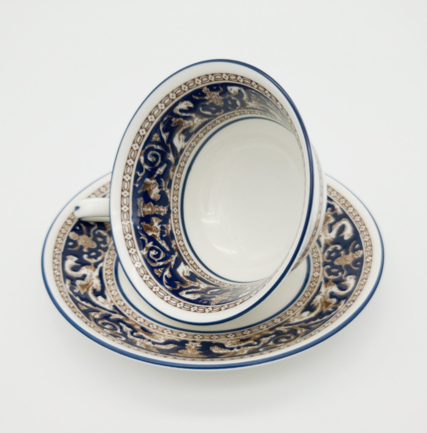 Wedgwood Wedgwood Florentine Set for 8 Brown Dragons On Blue | Dark Blue Trim and White | Stunning 40 Piece Set, Estate Dinnerware, High - end China - China Set ClassyTea