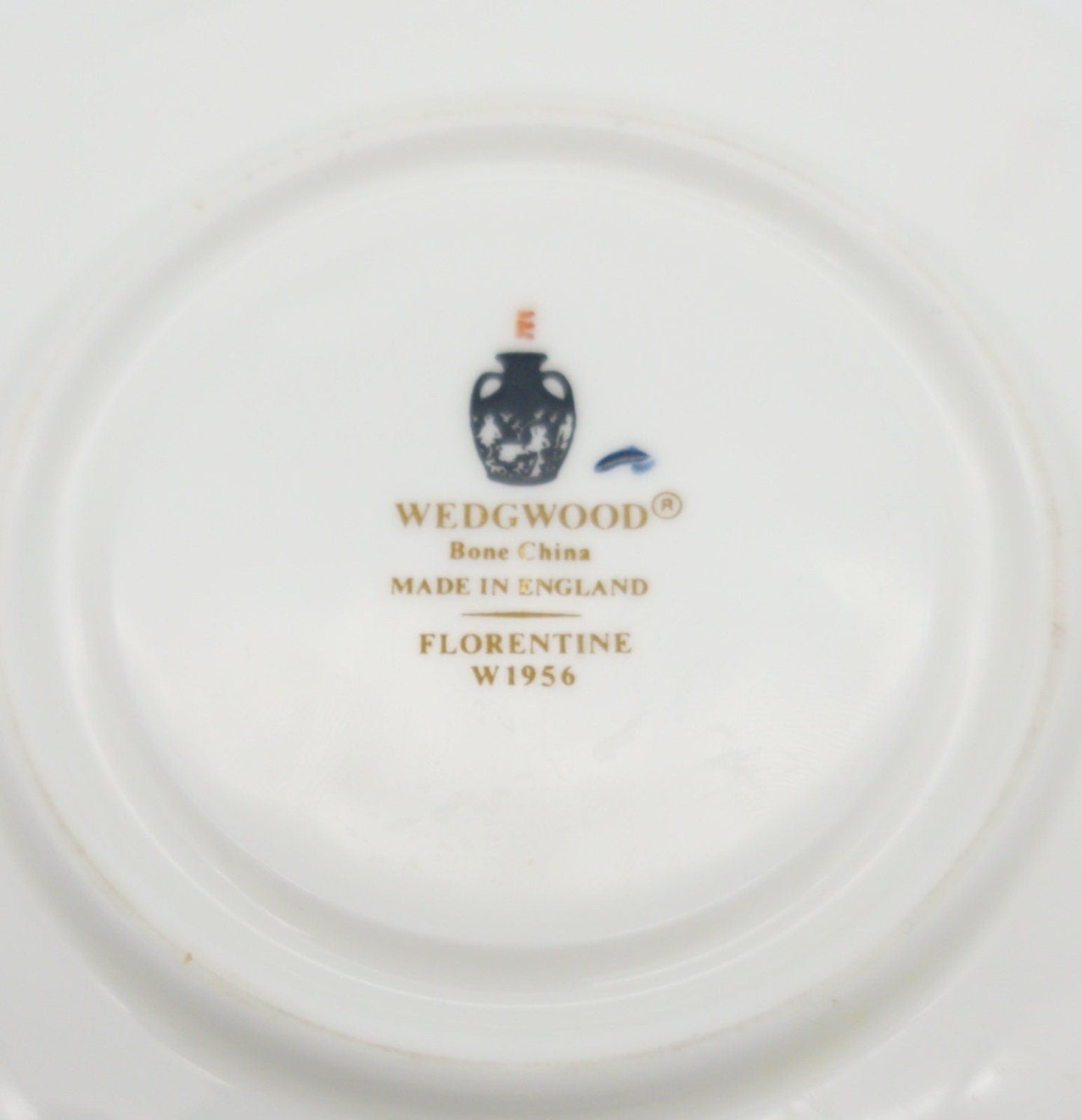 Wedgwood Wedgwood Florentine Set for 8 Brown Dragons On Blue | Dark Blue Trim and White | Stunning 40 Piece Set, Estate Dinnerware, High - end China - China Set ClassyTea