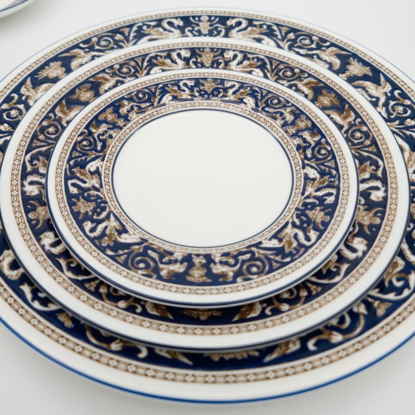 Wedgwood Wedgwood Florentine Set for 8 Brown Dragons On Blue | Dark Blue Trim and White | Stunning 40 Piece Set, Estate Dinnerware, High - end China - China Set ClassyTea