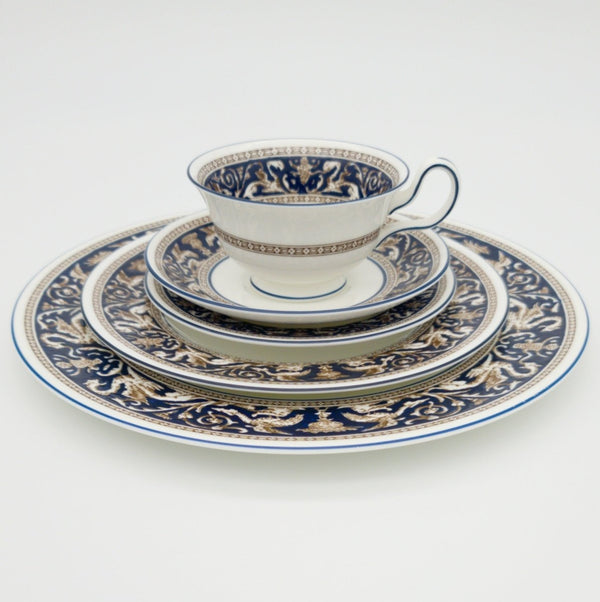 Wedgwood Wedgwood Florentine Set for 8 Brown Dragons On Blue | Dark Blue Trim and White | Stunning 40 Piece Set, Estate Dinnerware, High - end China - China Set ClassyTea