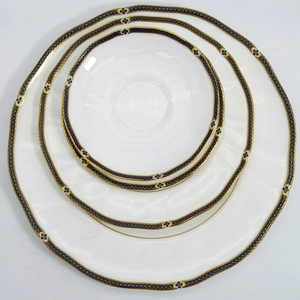 Wedgwood Wedgwood Royal Lapis Fine China Set For 8 | Bone China - China Set ClassyTea