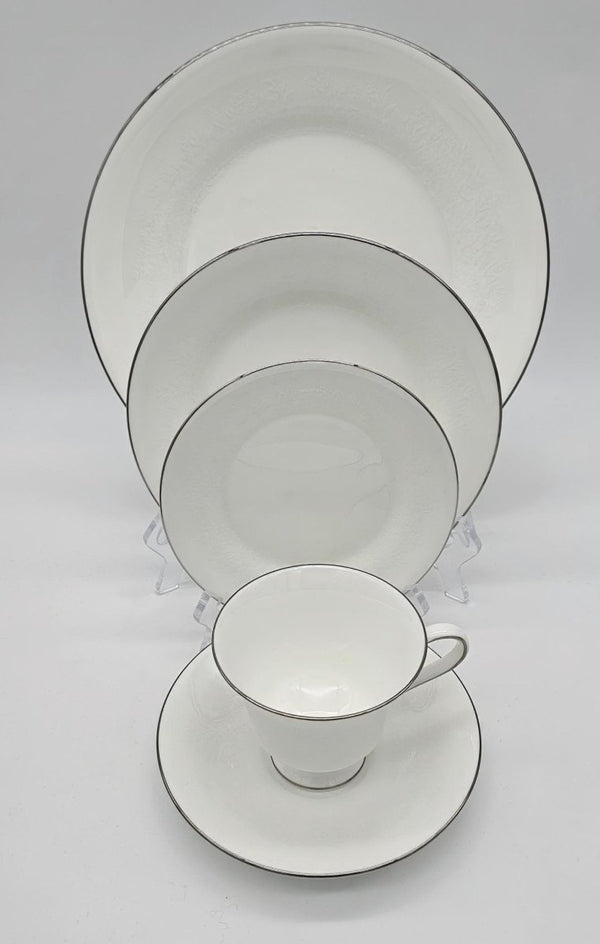 Wedgwood Wedgwood Silver Ermine 40 - Piece China Set, Service for 8, R4452 Contour Shape, Vintage Elegance, Discontinued, Thanksgiving China Set - China Set ClassyTea