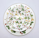 Wedgwood Wedgwood Wild Strawberry China Set For 4 | Bone China - China Set ClassyTea